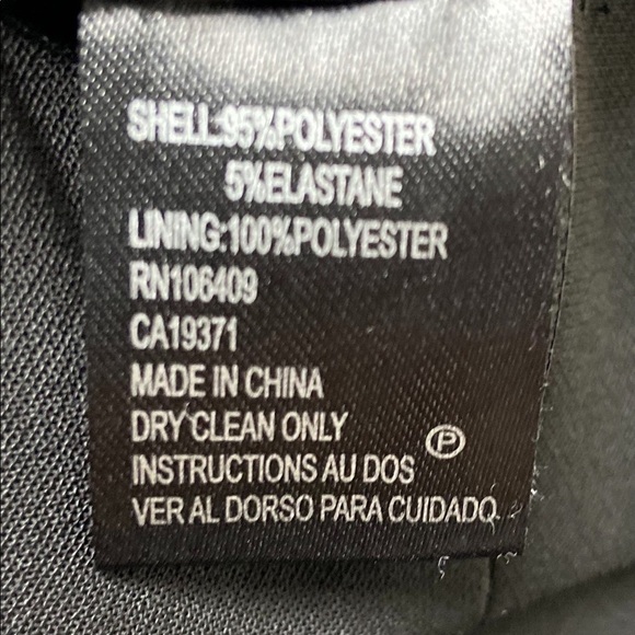 Tahari by Arthur S. Levine Black Bell Sleeve Shift Dress Woman's Size 2 - Picture 10 of 10